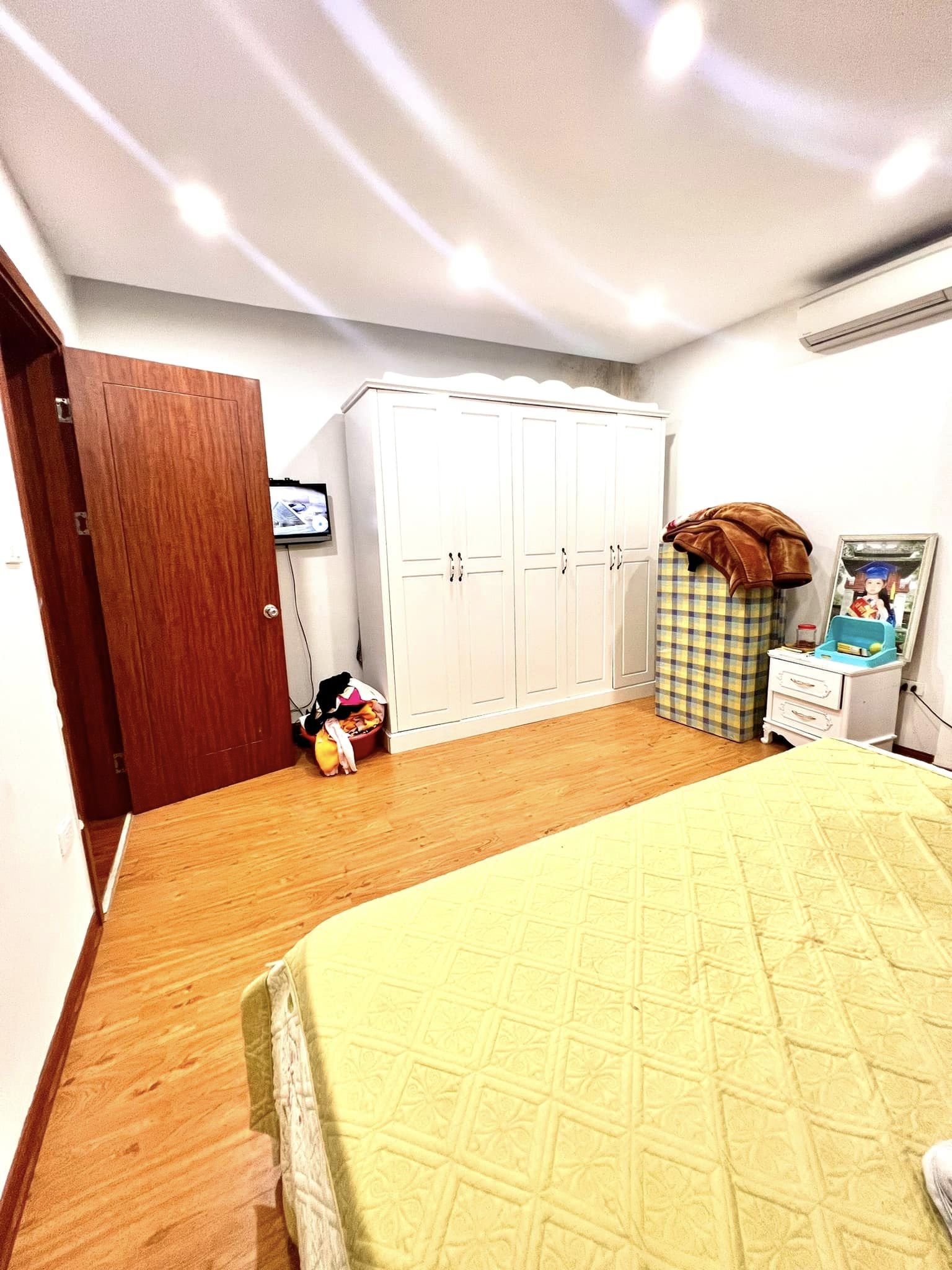 94m 3 Phòng Ngủ Chung Cư Cao Cấp Phố Lê Trọng Tấn Thanh Xuân. Gần Trường Đại Học Y. Chủ Ngợp Cần 13816851