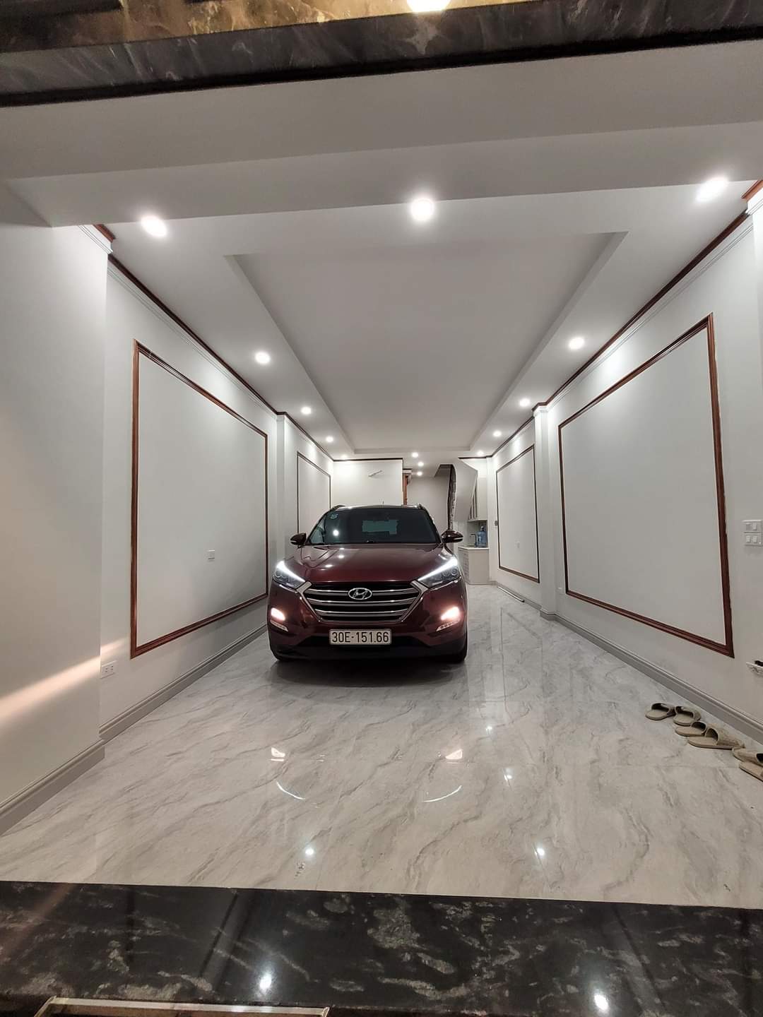 Bán nhà khúc thừa dụ cầu giây ôtô kinh doanh nhỉnh 15 tỷ 55m 7 tầng. 13817572