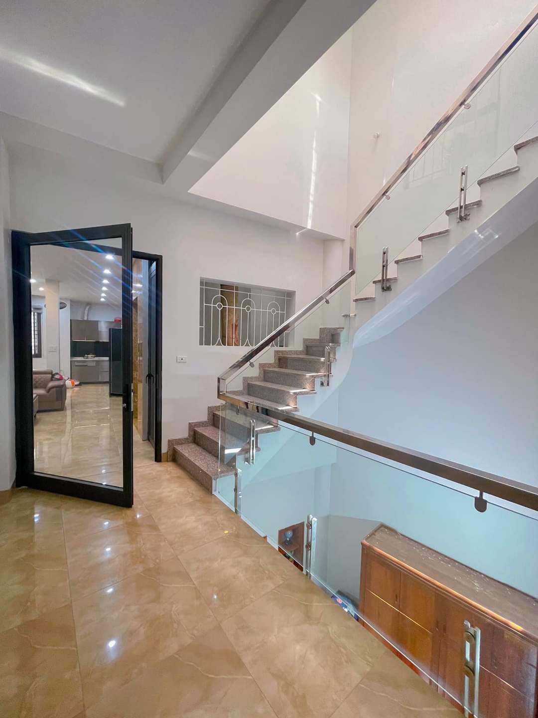 bán nhà trần quốc vượng kinh doanh đỉnh 5 tầng thanh máy 108m 21,99 tỷ 13817630