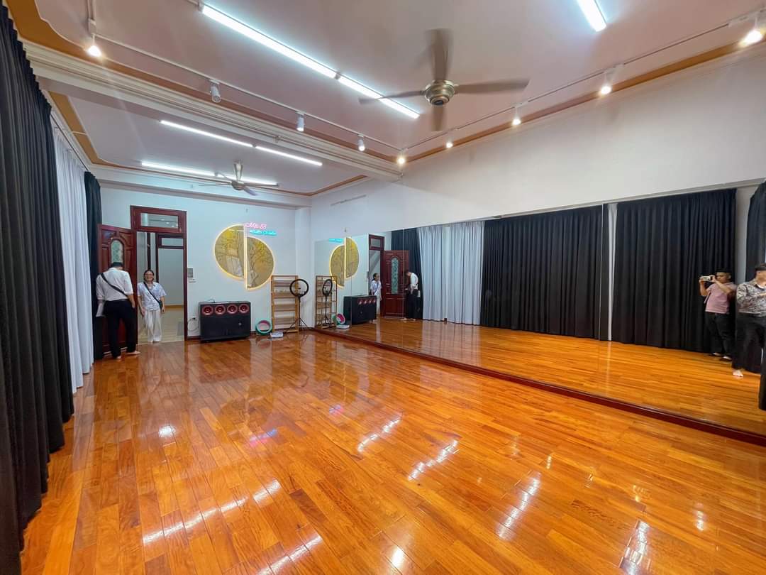 bán nhà trần quốc vượng kinh doanh đỉnh 5 tầng thanh máy 108m 21,99 tỷ 13817630