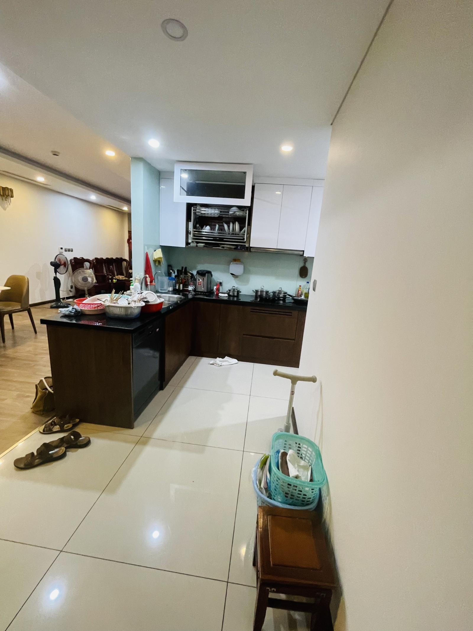 Bán căn hộ 110m2 tầng trung Tòa N01T4 Ngoại Giao Đoàn, 3PN, 2WC 13838249