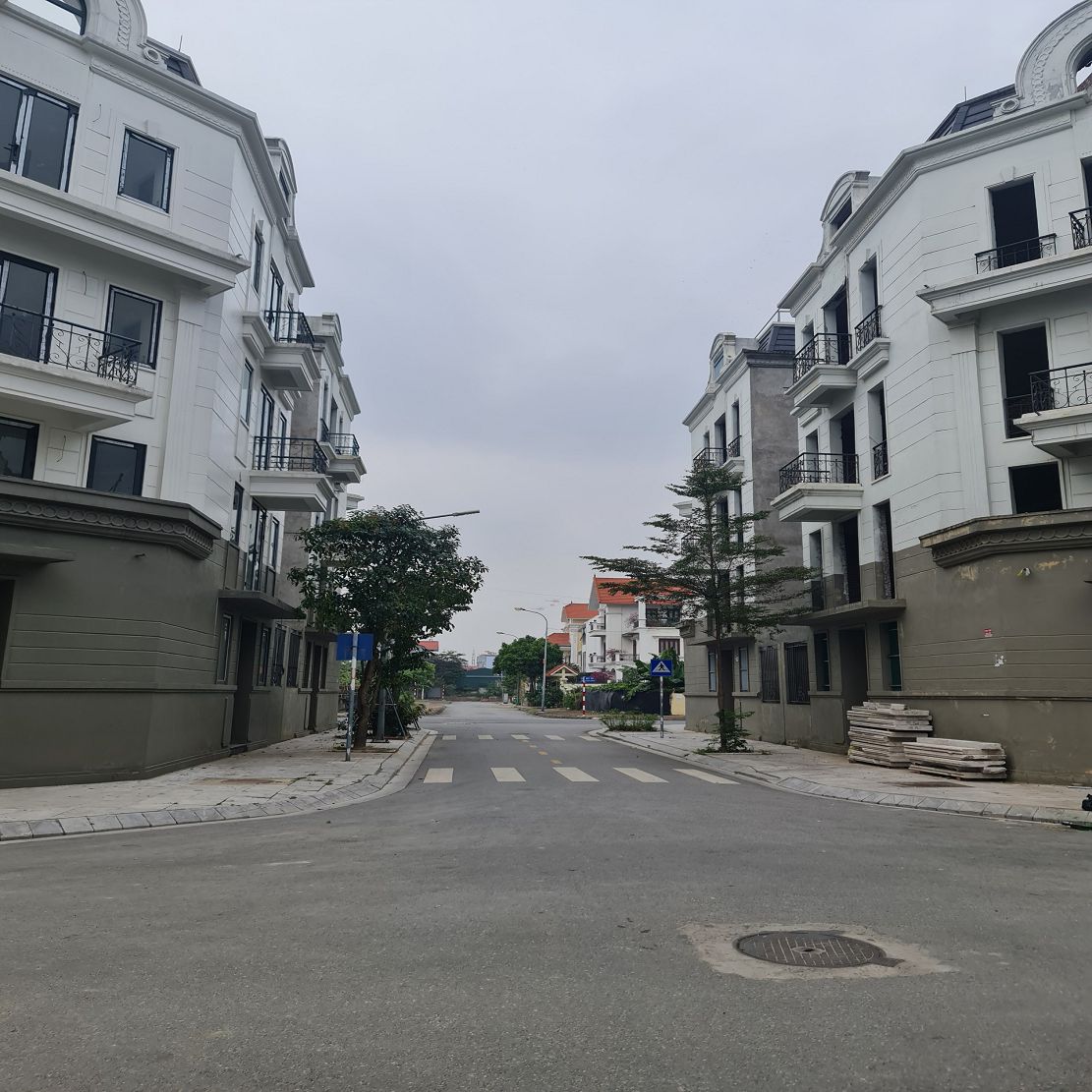 Bán Shophouse 300m2 sàn tại Trâu Quỳ, Gia Lâm, Hà Nội. 13839206