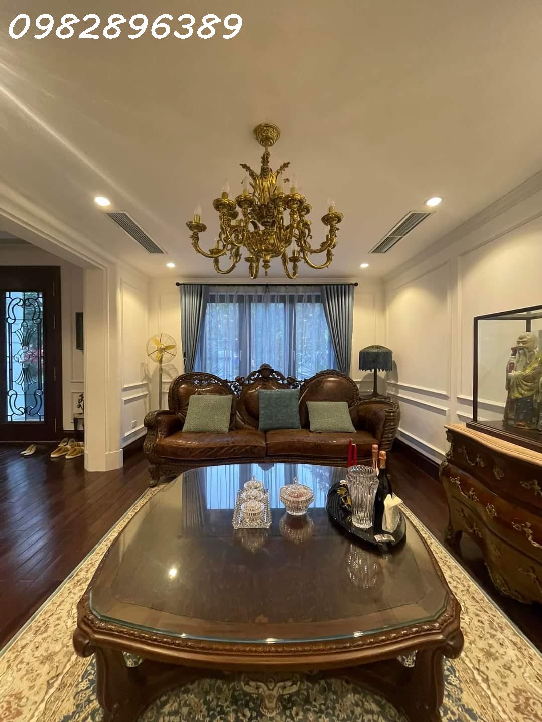 PHÂN LÔ, Ô TÔ TRÁNH VỈA HÈ KINH DOANH 7T THANG MÁY VŨ PHẠM HÀM 106M, 33.9 TỶ. 13839619