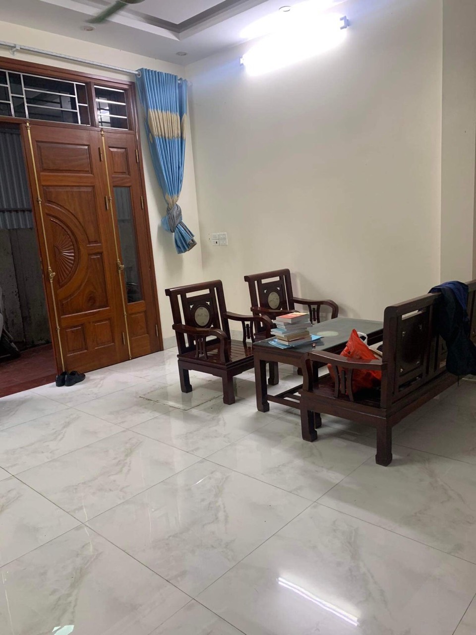 Cho thuê nhà 3 tầng 1 tum ngõ 10 phố Thanh Lãm, Hà Đông, Hà Nội 13843181