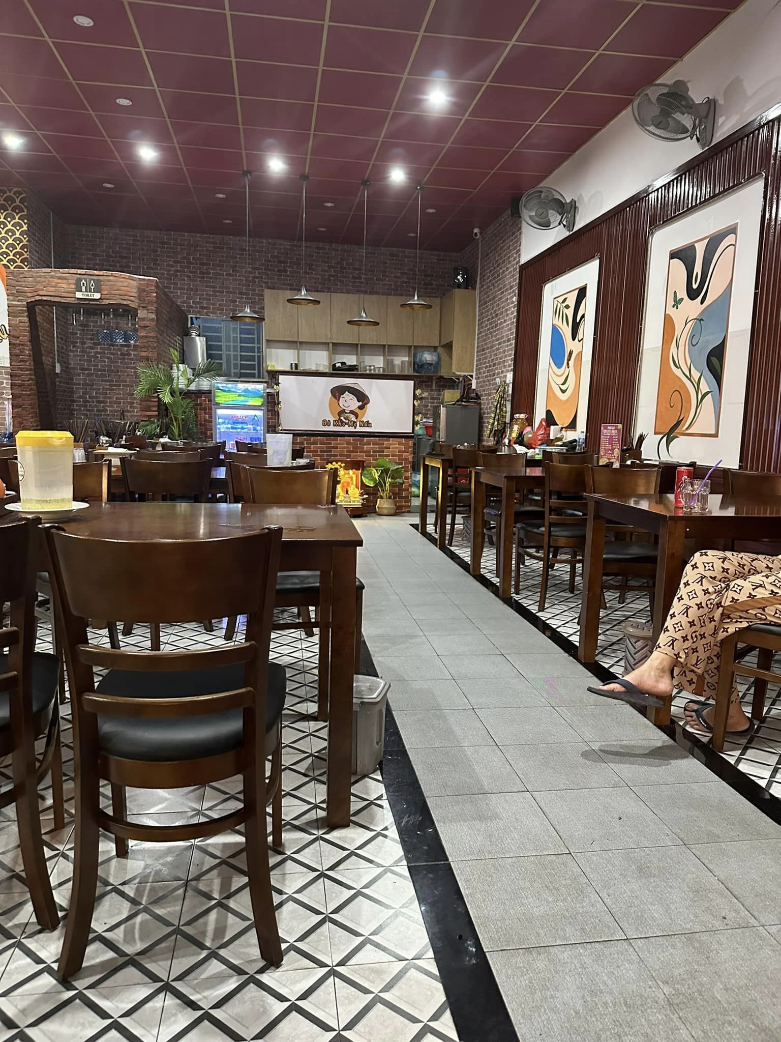 CẦN SANG NHƯỢNG LẠI QUÁN  ĐỊA CHỈ; 241T KHÓM 2 NGUYỄN VĂN THIỆT 13843585