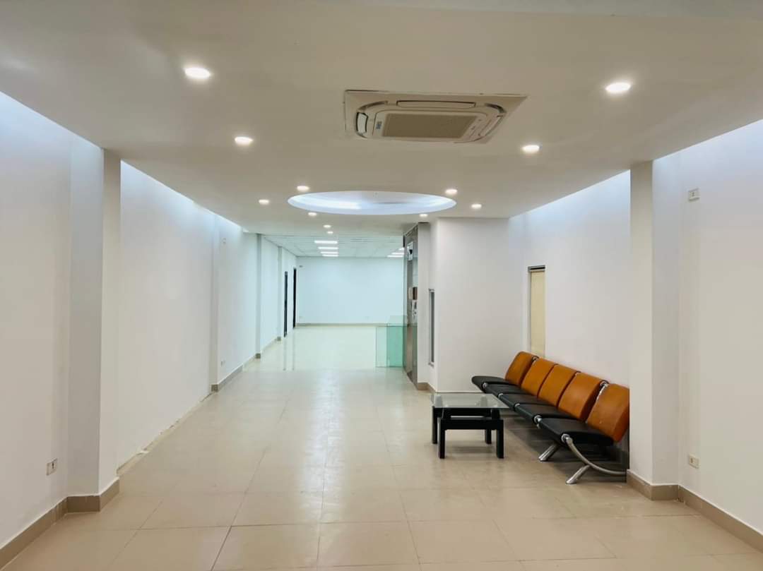 VIP ! mặt phỐ hoàng văn thái vỉ hè kinh doanh ô tô nhỉnh 39 tỷ 148m 9T 13847041