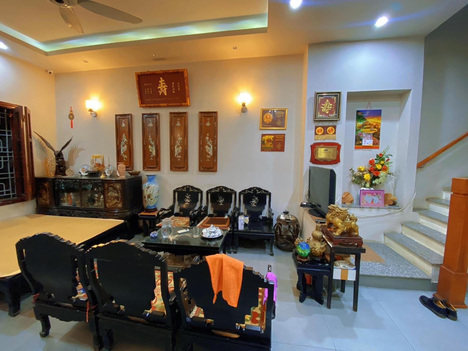 Bán nhà phố Phạm Ngọc Thạch, phân lô, ô tô, kinh doanh, 2 thoáng trước sau, 77m2, 4 tầng, 15,2  tỷ 13847487