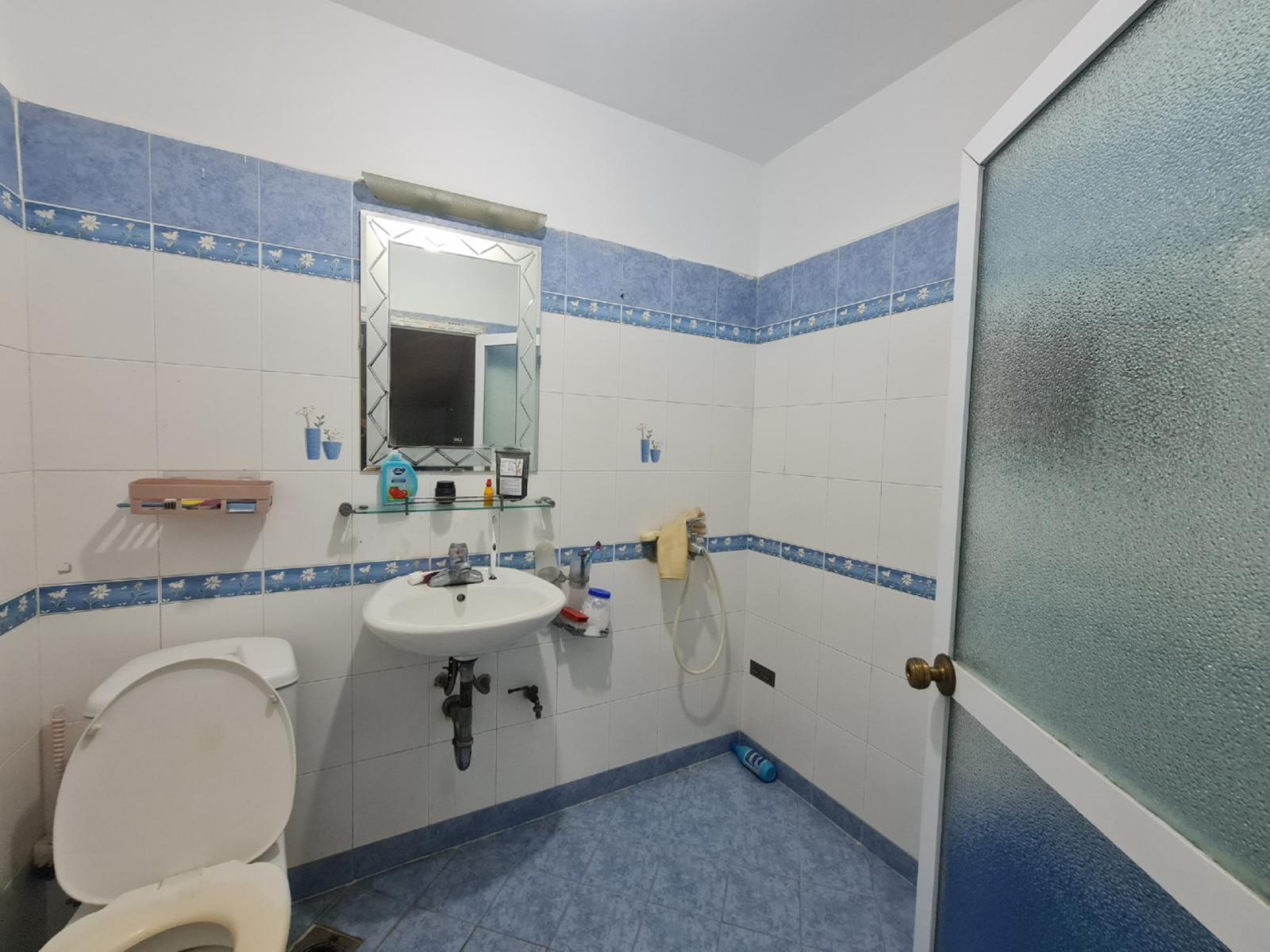 NHÀ MP NGUYỄN NGỌC VŨ, CẦU GIẤY 85M, 4T, MT 8.5M, VỈA HÈ, 2 MẶT NGÕ, KD ĐỈNH, 14.5 TỶ, 0937651883. 13851720