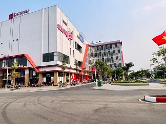 Chúng tôi cần bán gấp mảnh đất và căn nhà ở trung tâm thành phố Tân Uyên Bình Dương (tổ 2 khu phố 13858816