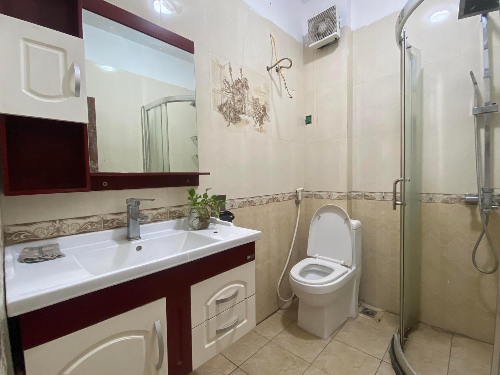 Cho thuê phòng trọ 25m full đồ, giờ tự do, không chung chủ tại Phạm Văn Đồng 3tr. LH 0988823826 13860725