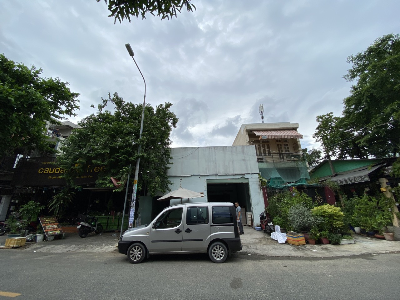 Bán nhà MẶT TIỀN 16M + VỈA HÈ, Phường Tân Quý, Quận Tân Phú, 180m2(8x22.5) nở hậu 13861202