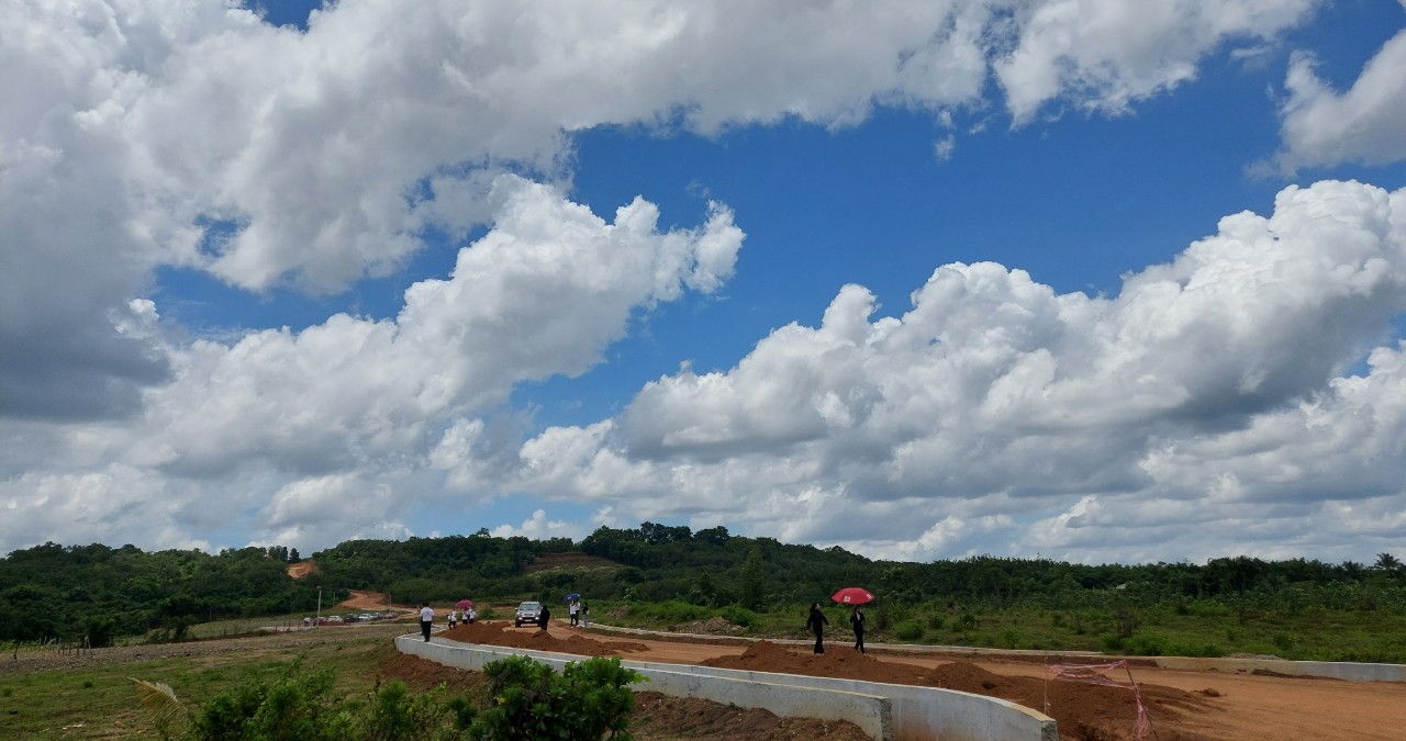 Bán gấp lô đất ngộp ngân hàng ở Lộc Ninh giá 380 triệu có sẵn thổ cư 13866357