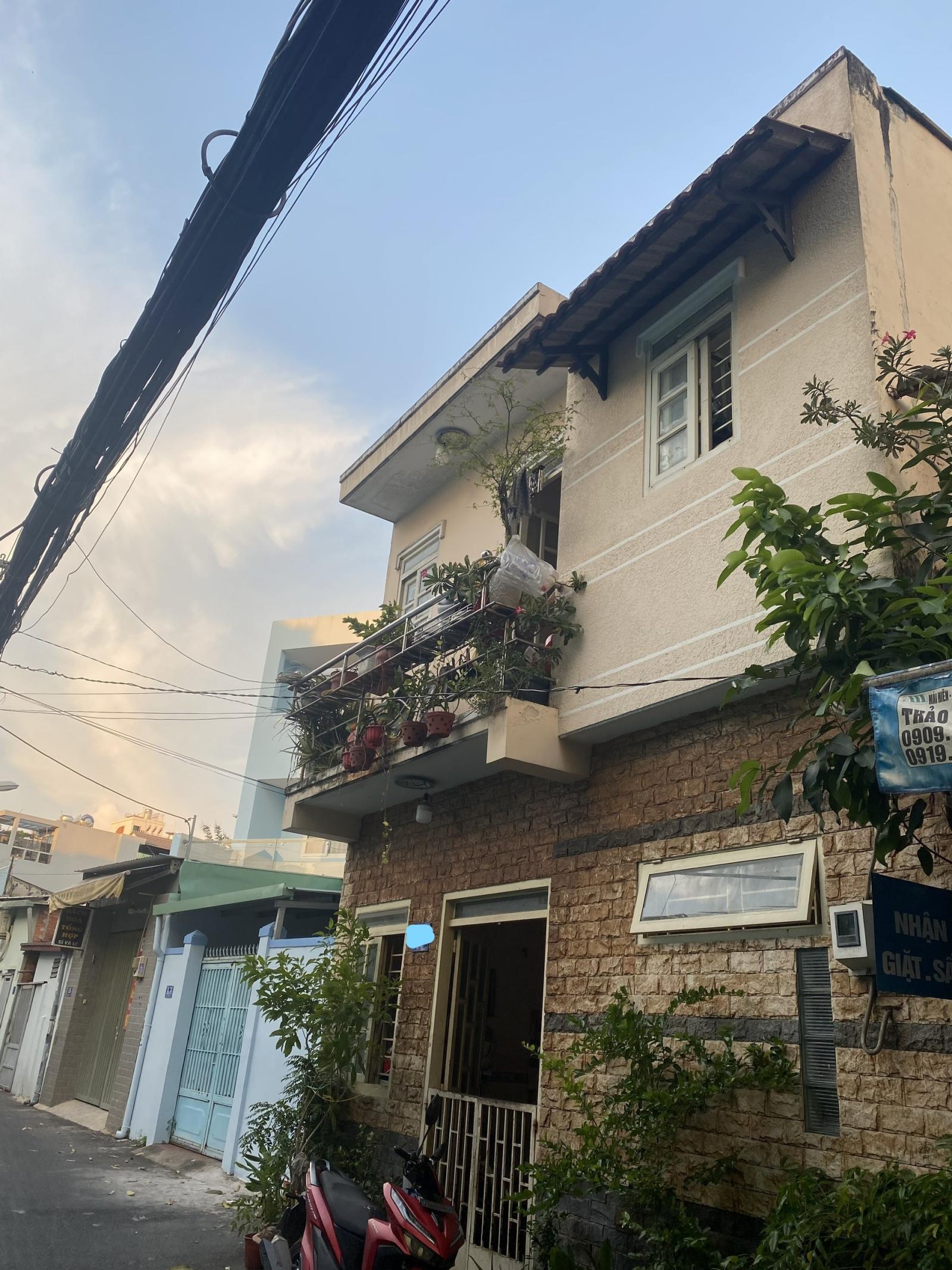 
GÒ VẤP - NHÀ MẶT TIỀN- XE HƠI ĐẬU CỬA – 29M2 CHỈ 3.0 TỶ- NGANG 6M HIẾM CÓ KHÓ TÌM 13868951