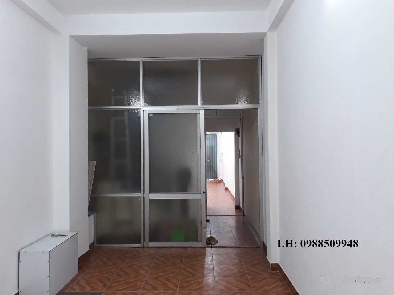 CHO THUÊ TẦNG 1 MẶT PHỐ TRẦN ĐẠI NGHĨA, PH. BÁCH KHOA, Q. HAI BÀ TRƯNG, HÀ NỘI (50M2) 13880475