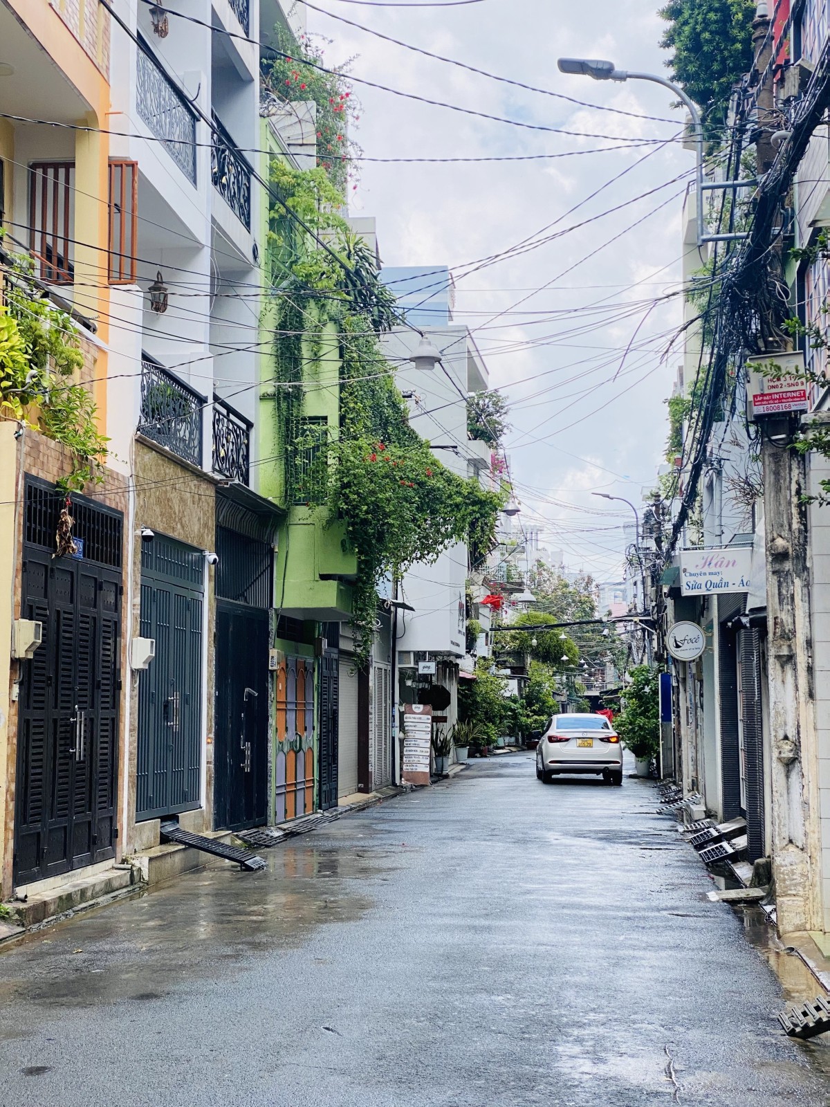 LÊ QUANG ĐỊNH – HẺM NHỰA 8 MÉT – 5 TẦNG – 7 PHÒNG NGỦ LỚN  13890327