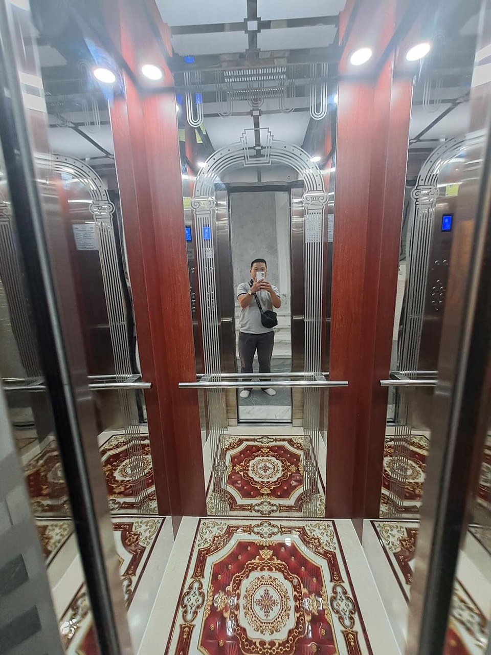 Siêu phẩm 5 lầu mới có thang máy ngang 5m 60m2 Phan Huy Ích vài bước đi siêu thị 8.9 tỷ.  13893214