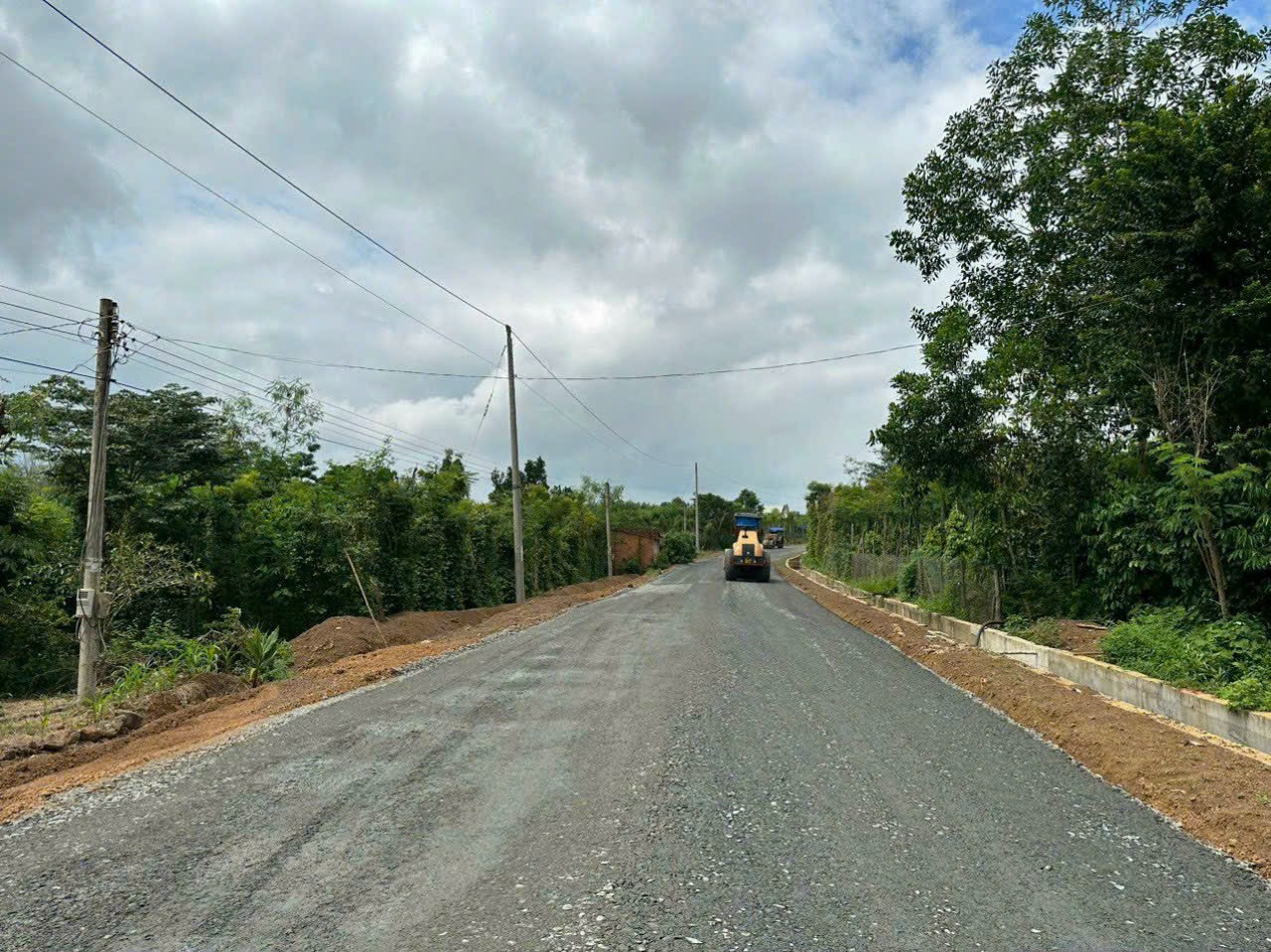 Đất thổ cư giá rẻ 1000m² giá 810triệu ngay trung tâm Lộc Ninh 13897934