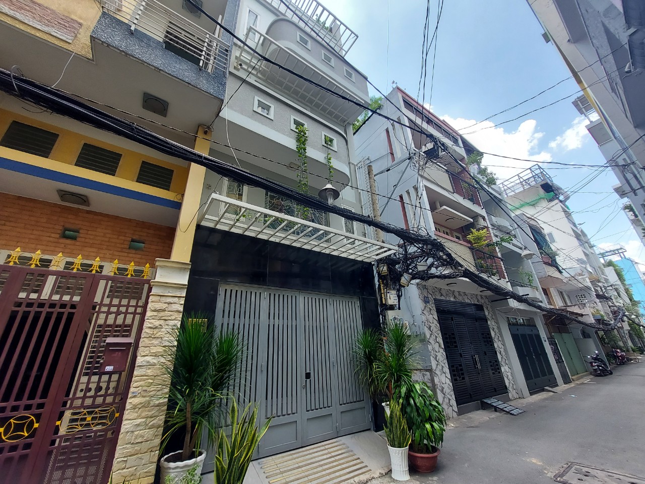 Bán nhà HXH Lê Văn Sỹ, Quận 3, 88m2 (4.5x19,5),3 tầng,dòng tiền tl 50 triệu - nhỉnh 14 tỷ 13906152