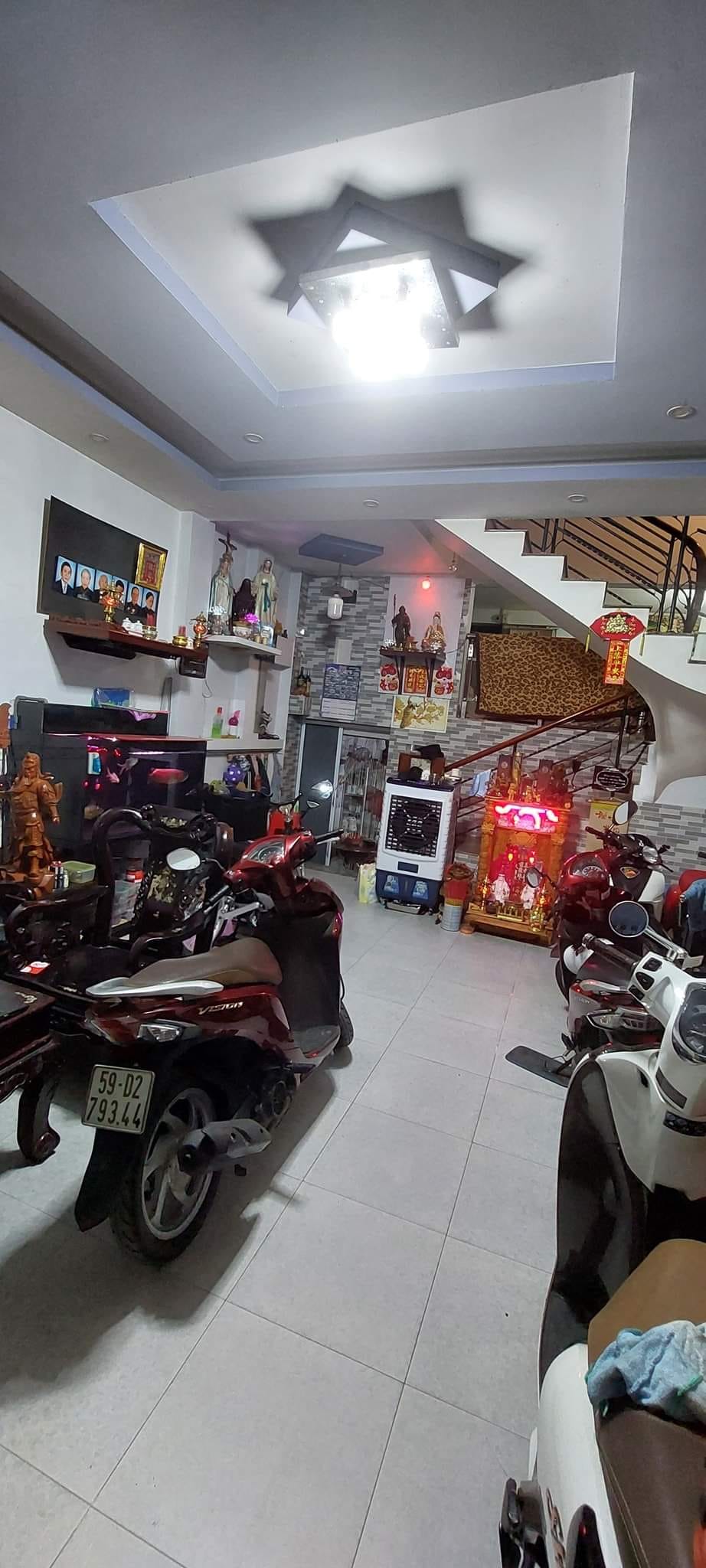 BÙI TƯ TOÀN BÌNH TÂN - 4 TẦNG - HẼM XE TẢI - 6PN - GẦN BẾN XE MIỀN TÂY - 50M2 CHỈ 4 TỶ 
 13910143