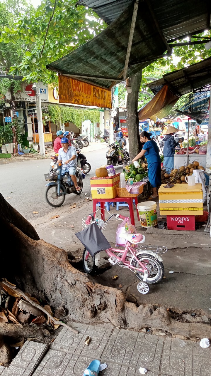 Cần sang mặt bằng gần chợ kinh danh buôn bán Địa chỉ: 92a đường số 9 Linh Tay, Thủ Đức, Hồ Chí Minh 13910386
