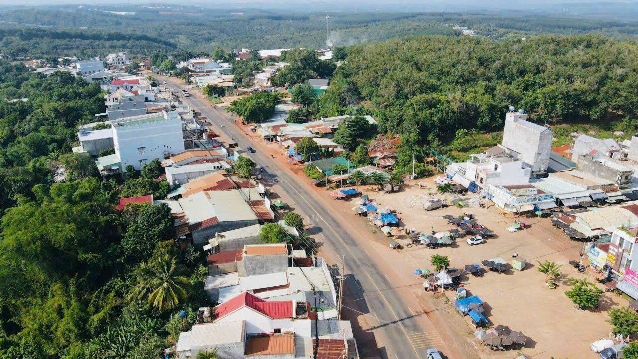 Chính chủ cần bán một số lô đất gần chợ tại thị xã Bình Long, tỉnh Bình Phước 13911186