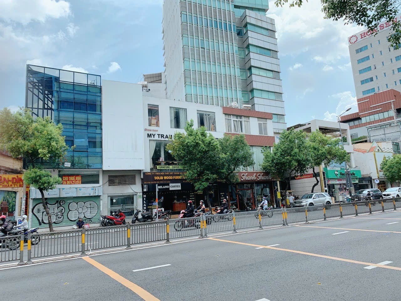 Hiếm + Ngộp Bank, Mặt tiền Nguyễn Văn Trỗi, ngay UBND Phú Nhuận, 5.4x9m, 4T, 13.5 tỷ 13912607