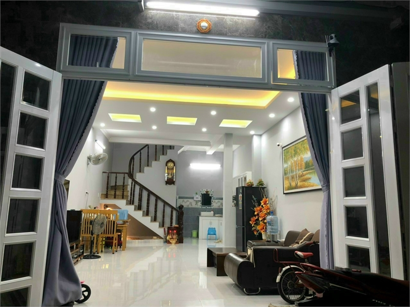 Cho thuê mặt bằng 1 trệt 5 lầu đường lý thường kiệt p1, tpvt 13913012