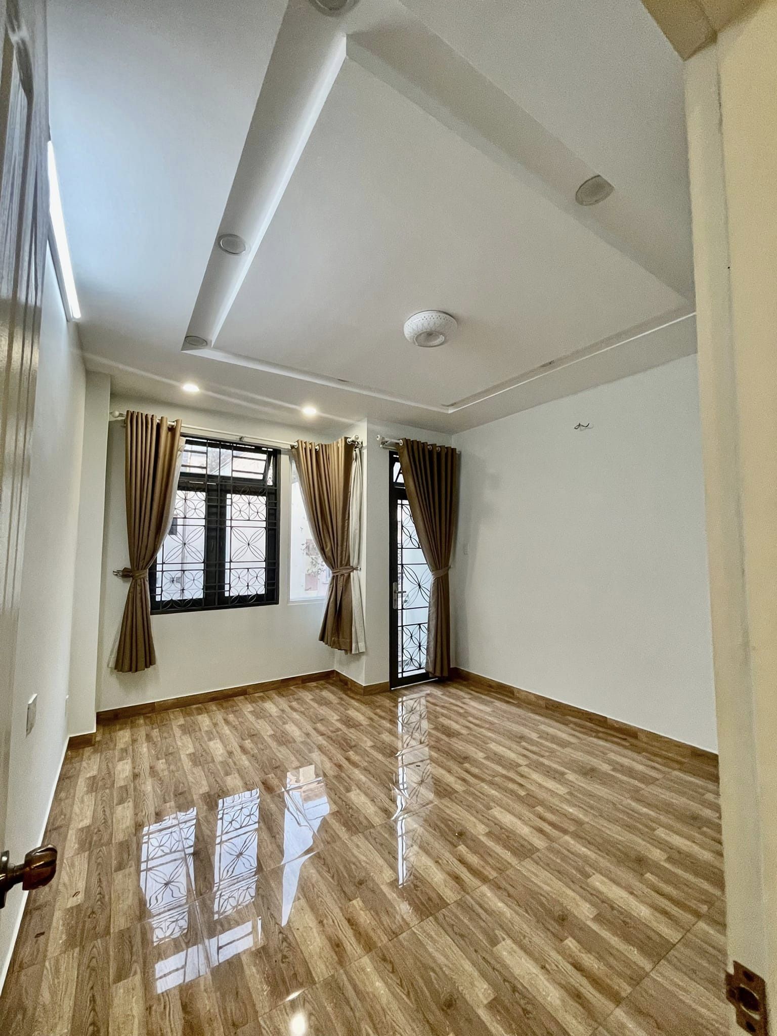 6,45 TỶ CÓ NGAY NHÀ ĐẸP 55M2 TRUNG TÂM Q.PHÚ NHUẬN 13920897