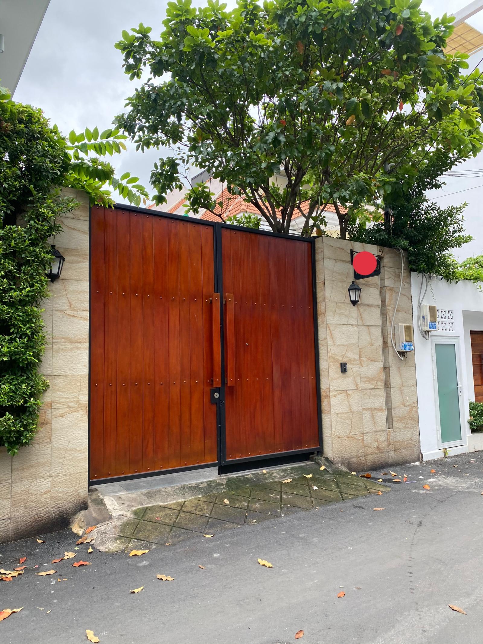 Biệt thự liền kề Him Lam, quận 7, 366m2, 3 tầng, yên tĩnh, 50 tỉ 13921083