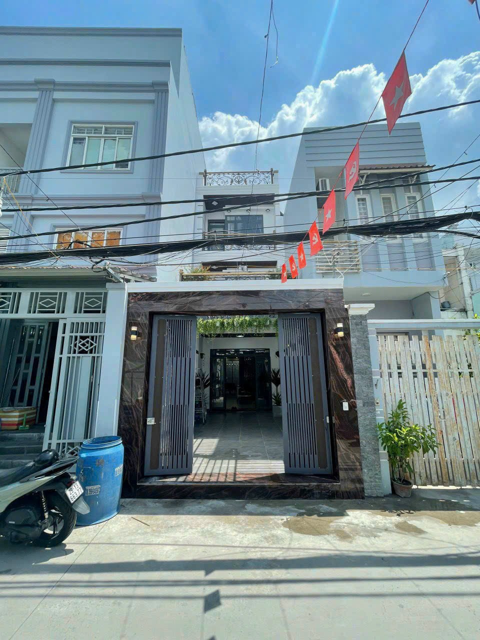 🏡🌹 NHÀ PHỐ MỚI - CƠ HỘI ĐẦU TƯ HẤP DẪN - SỔ HỒNG RIÊNG 🌹🏡 13922720