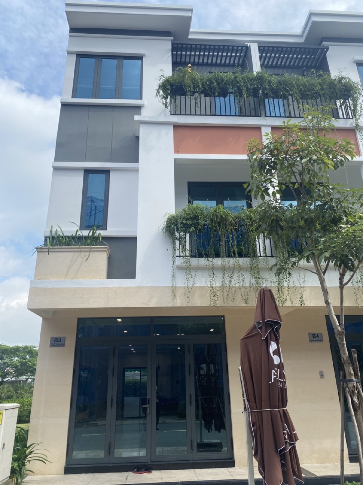Nhà phố Lavela 1 trệt 2 lầu – nằm ngay tại Thuận An – Bình Dương, CK lên tới 18%

 13922915
