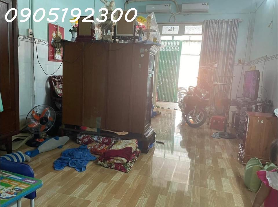 Nhà sát mặt tiền đường Phú Thọ Hòa, hẻm oto vào nhà. Nhà 1 trệt 1 lầu 6 phòng ngủ, 13924033