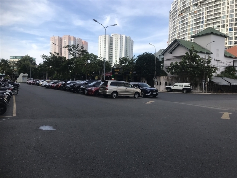 Cho thuê mặt bằng shophouse phoenix kđt chí linh, tpvt mặt phố 8tr 13924123