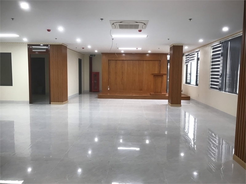 Cho thuê mặt bằng văn phòng tòa nhà kđt chí linh, tpvt 200m2/sàn 13924195