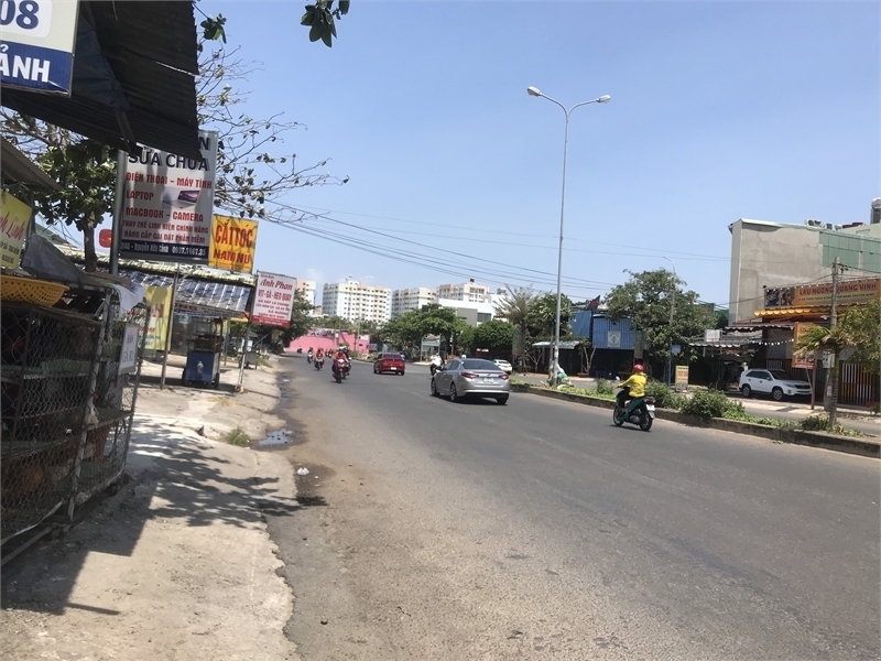 Cho thuê mặt bằng văn phòng tòa nhà kđt chí linh, tpvt 200m2/sàn 13924195