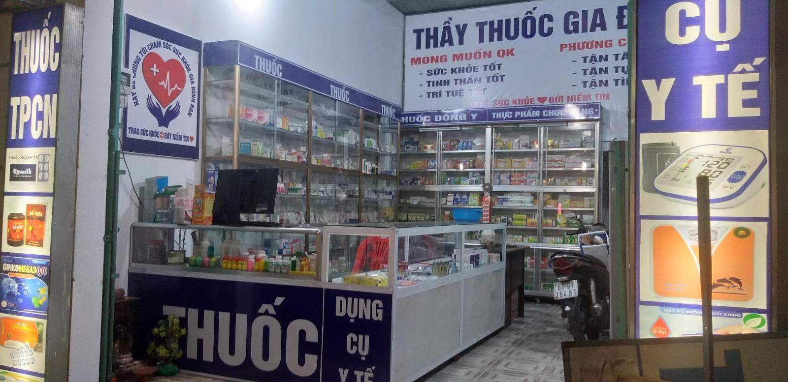 Do không có người bán lên cần sang lại Nhà Thuốc đã hoạt động ổn định từ năm 2009 tới nay 13925404