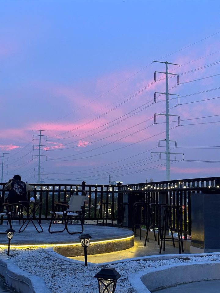 SANG QUÁN ROOFTOP CHILL- Phạm Văn Đồng 13928005