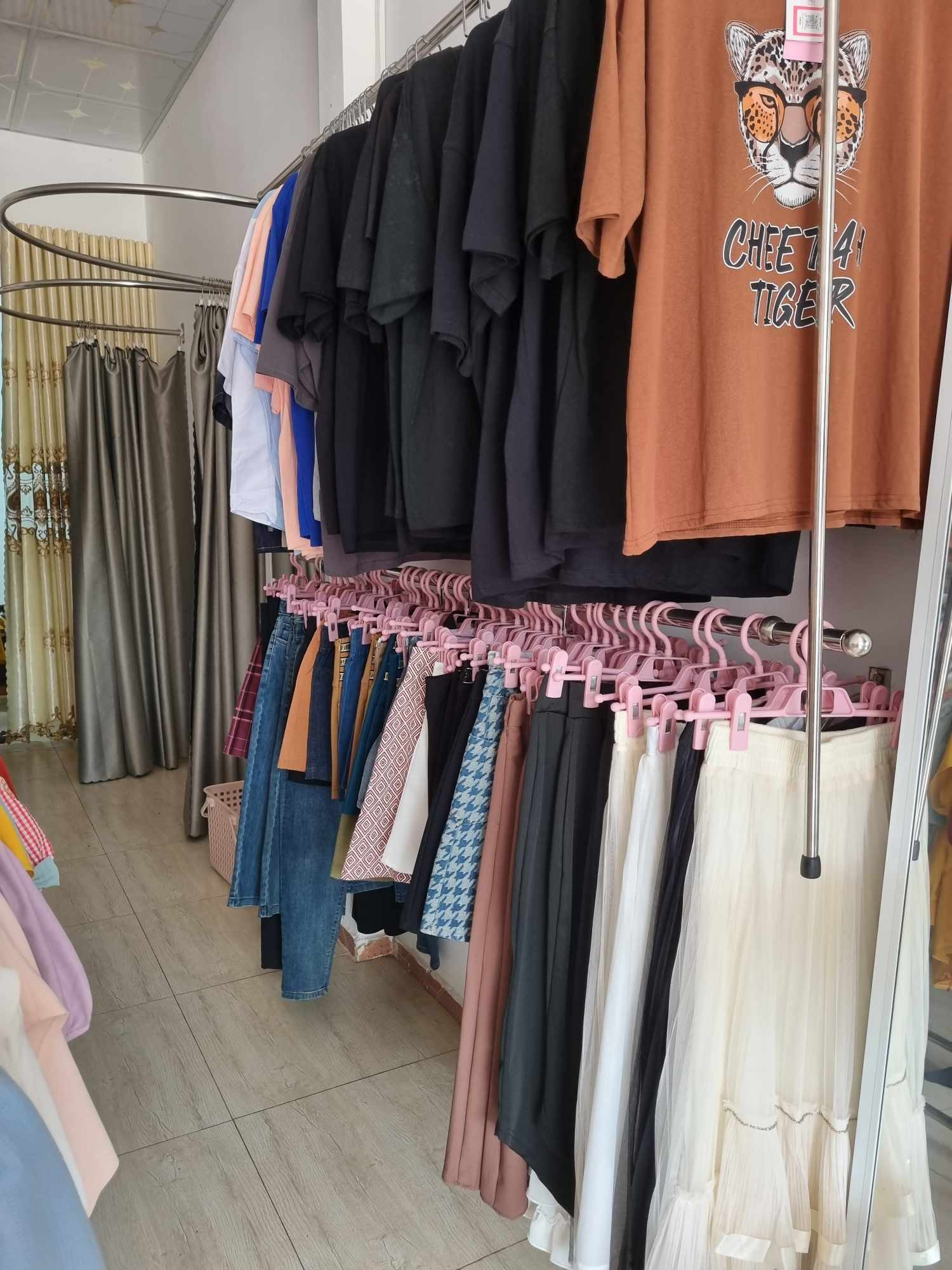 THANH LÝ TOÀN BỘ ĐỒ TRONG SHOP * ĐỊA CHỈ 302 TRẦN PHÚ, THỊ TRẤN GIA RAY, XUÂN LỘC, ĐỒNG NAI 13930576