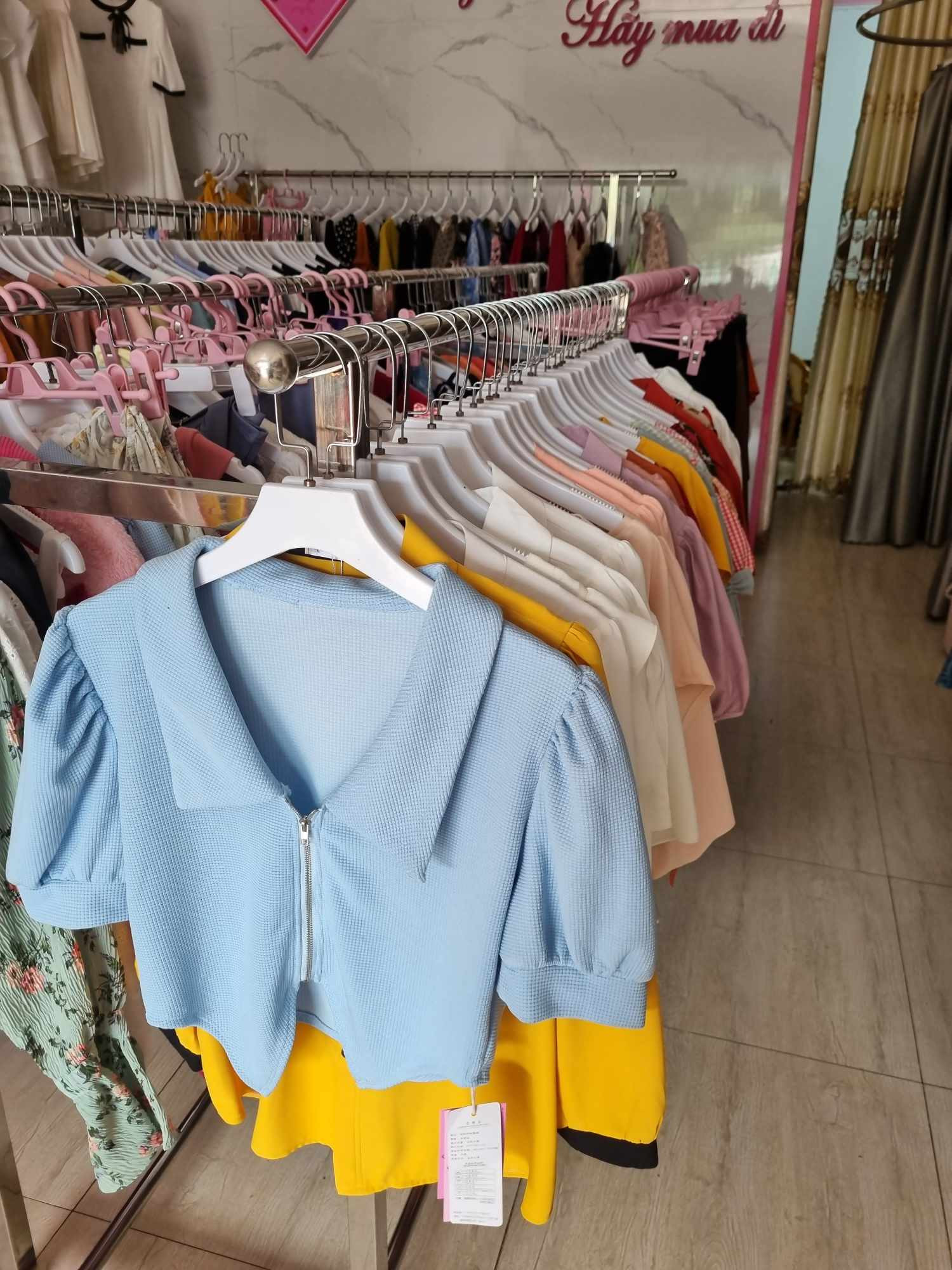 THANH LÝ TOÀN BỘ ĐỒ TRONG SHOP * ĐỊA CHỈ 302 TRẦN PHÚ, THỊ TRẤN GIA RAY, XUÂN LỘC, ĐỒNG NAI 13930576