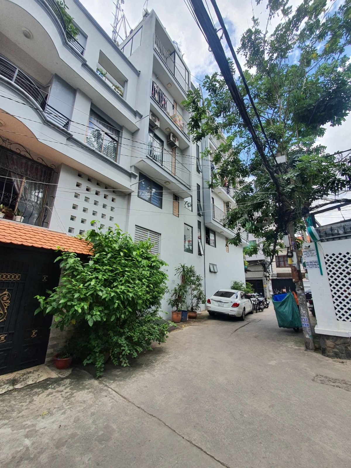  Nhà hẻm ba gác , 75m2 , 2 lầu , Bình Thạnh  , giá 7.3 tỷ .
  13937518