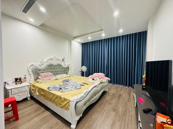 Bán nhà mặt phố Quang Trung - Hà Đông 40m, 4 tầng , kinh doanh sầm uất, vỉa hè siêu rộng, giá chỉ hơn 6 tỷ
 13939375