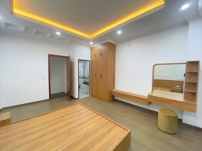 Bán nhà  Lê Lợi - Hà Đông, vài bước ra phố, full nội thất chỉ hơn 2 tỷ
 13940605