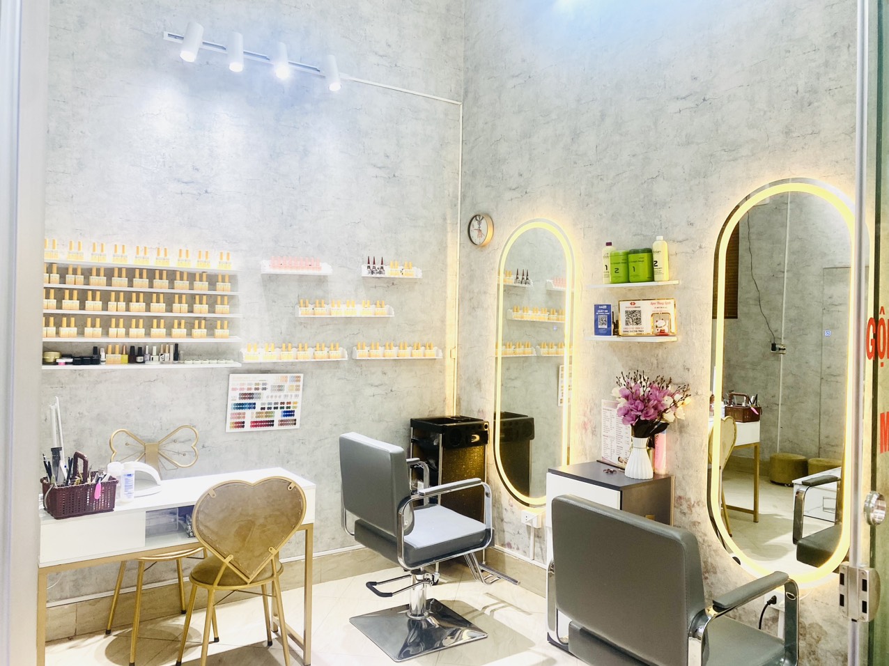 CẦN SANG NHƯỢNG SPA - NAIL -  ĐỊA CHỈ; Ngõ Chợ Khâm Thiên - Đống Đa - Hà Nội 13941696