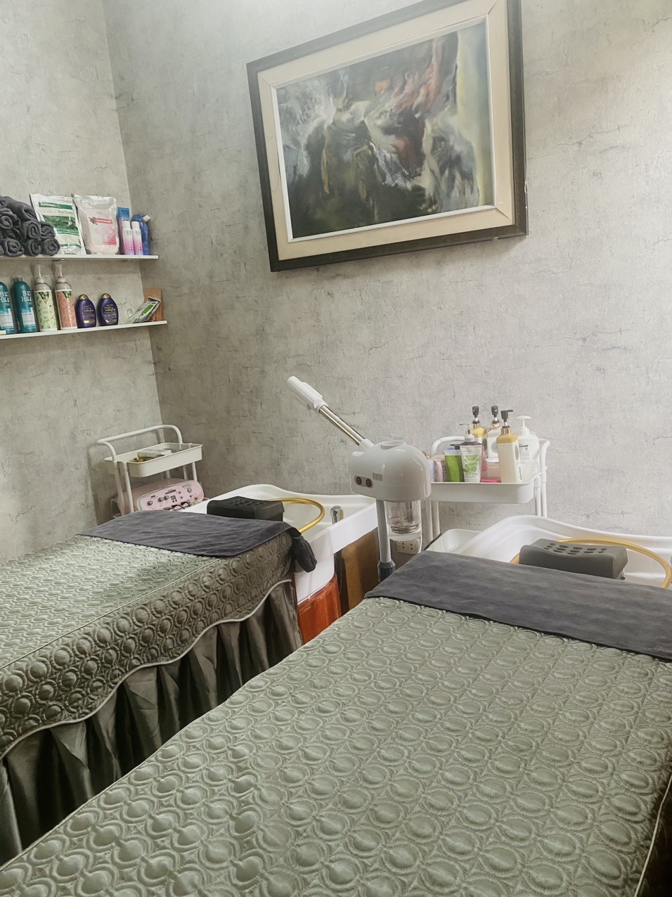CẦN SANG NHƯỢNG SPA - NAIL -  ĐỊA CHỈ; Ngõ Chợ Khâm Thiên - Đống Đa - Hà Nội 13941696