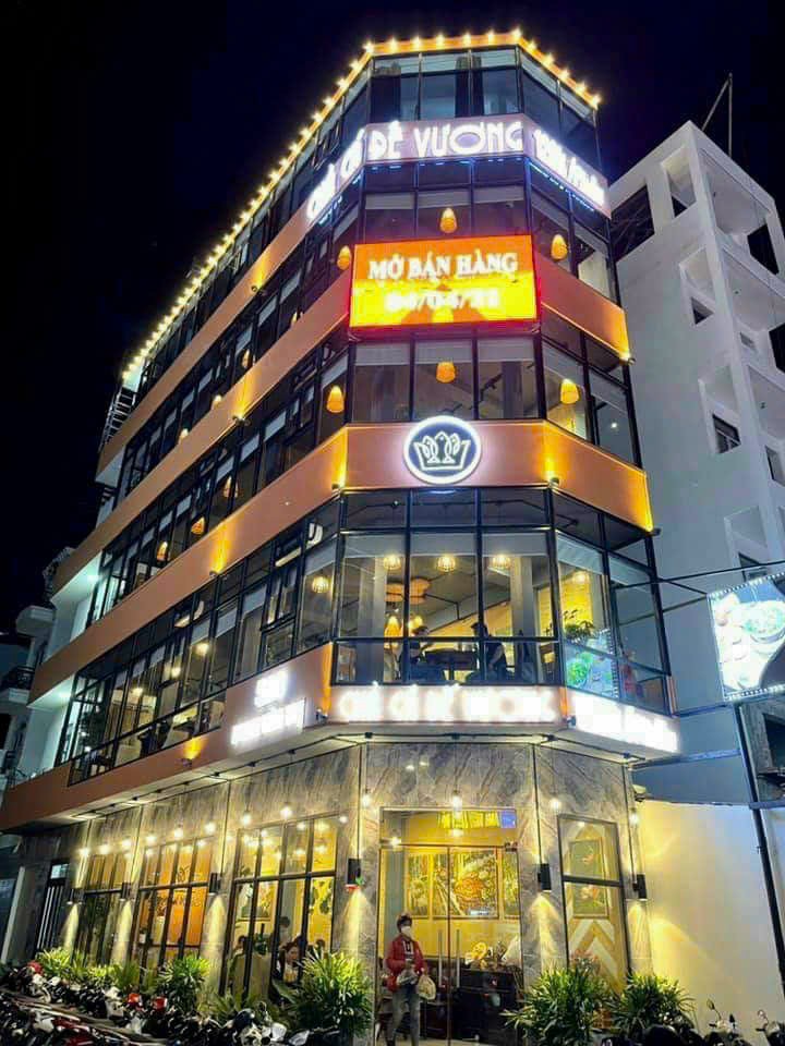 Bán Gấp Căn góc 3 mặt tiền Bùi Viện Q1 13942361