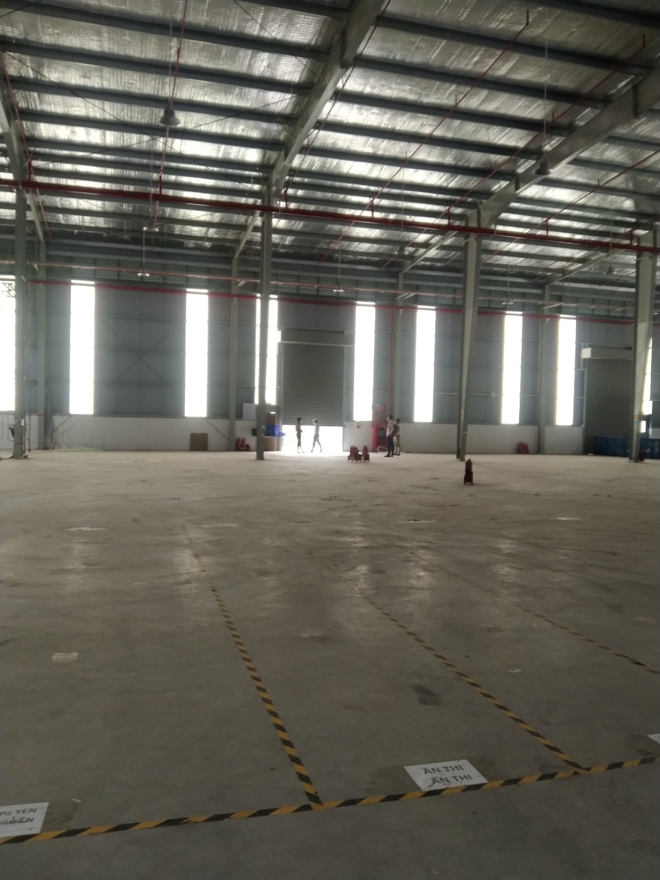 Chính chủ cho thuê kho xưởng DT 600m2,1300m2 có PCCC tại KCN Đài Tư, quận Long Biên, Hà Nội 13943140