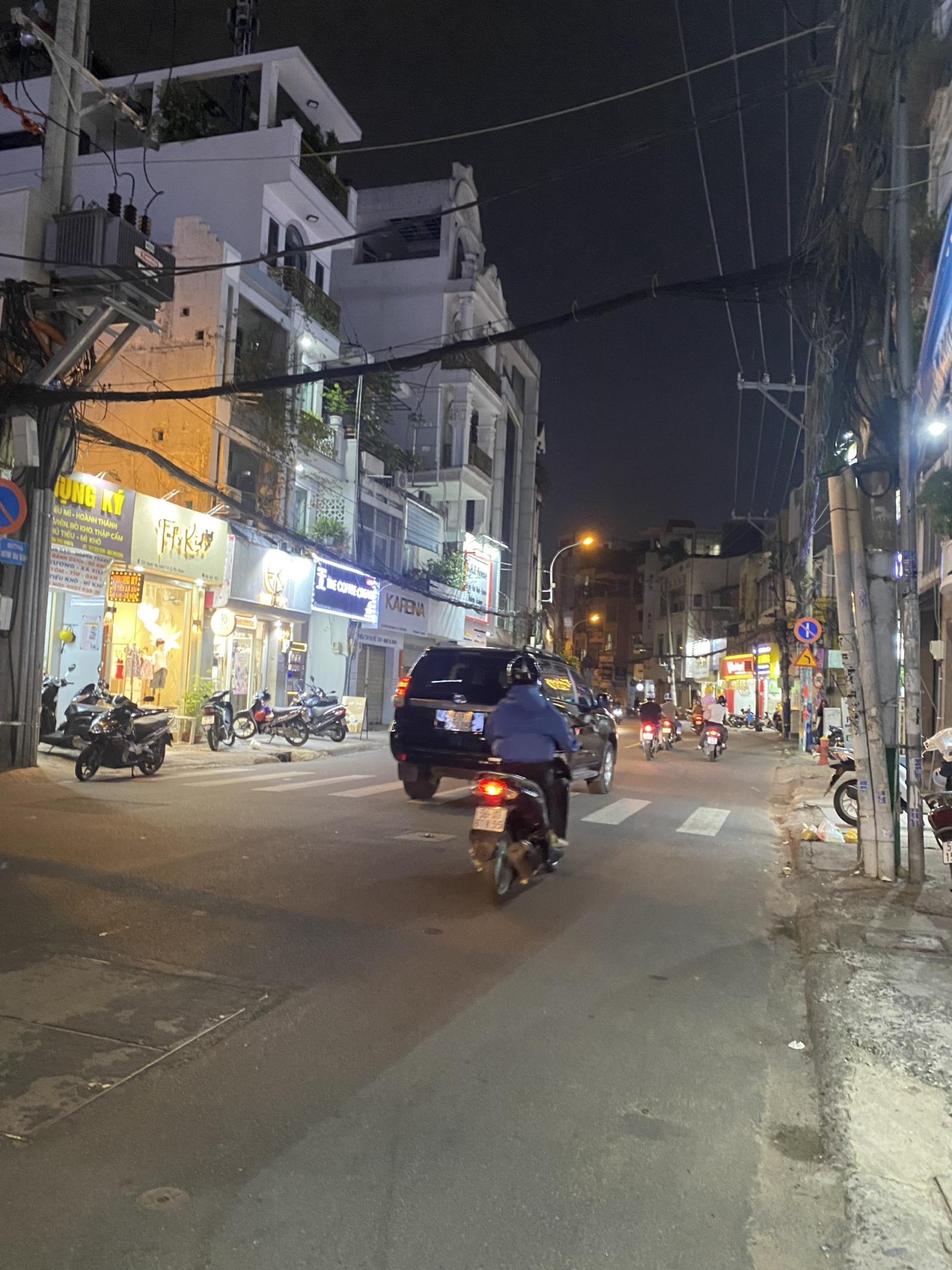 CHỈ 5.5 TỶ CÓ NHÀ KHU DÂN TRÍ PHÚ NHUẬN 
THÔNG HỒ BIỂU CHÁNH - LÊ VĂN SĨ - HUỲNH VĂN BÁNH 13944226