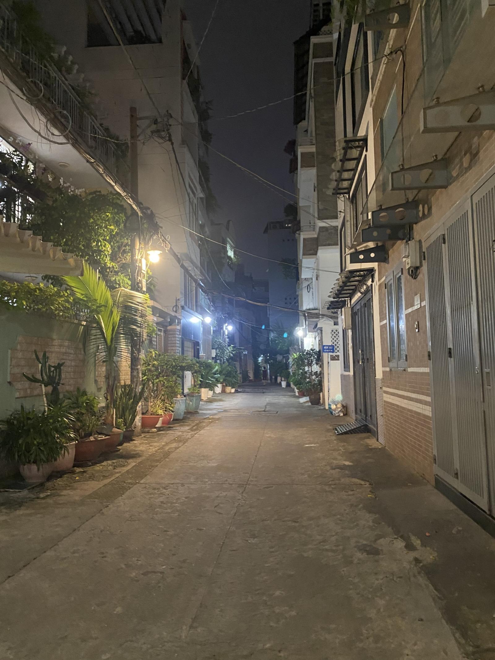 CHỈ 5.5 TỶ CÓ NHÀ KHU DÂN TRÍ PHÚ NHUẬN 
THÔNG HỒ BIỂU CHÁNH - LÊ VĂN SĨ - HUỲNH VĂN BÁNH 13944226