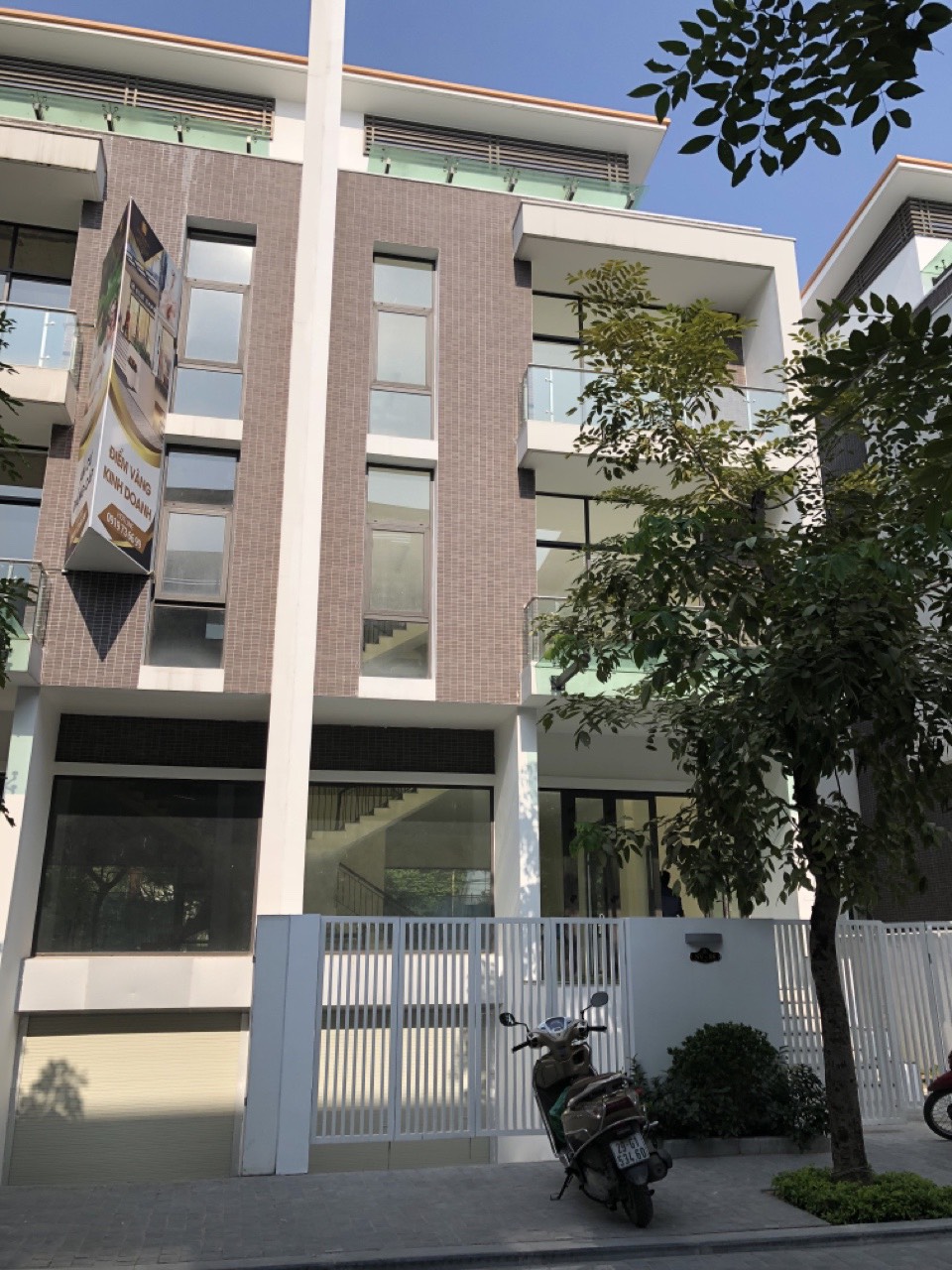 Cho thuê biệt thự Imperia Nguyễn Huy Tưởng, 170m2 5T làm nhà trẻ, văn phòng, spa thẩm mỹ 13946155