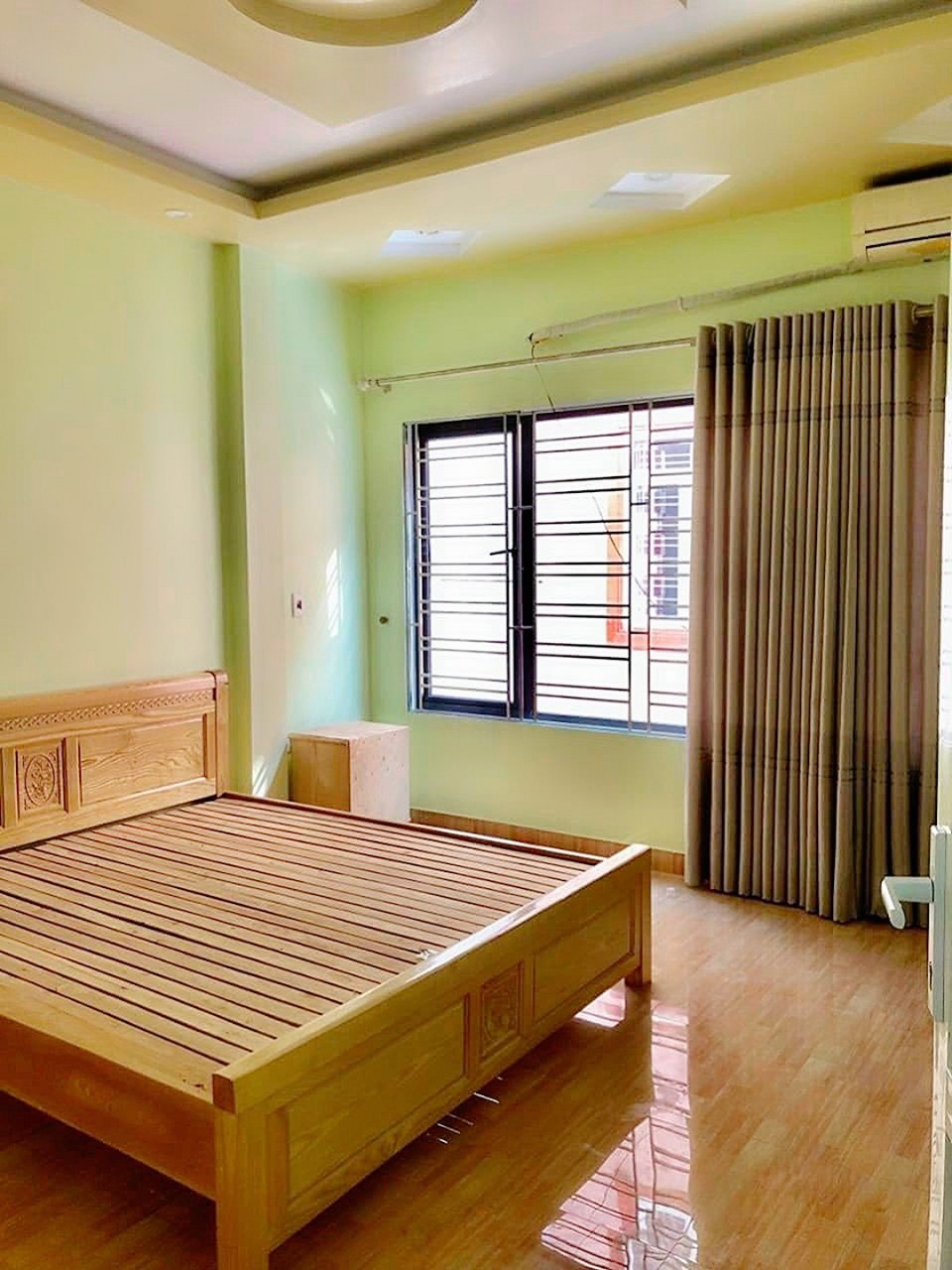 Bán nhà khu phân lô 654 Ngô Gia Tự, 40m 4 tầng ô.tô đỗ cửa GIÁ 3.6 tỉ 13946760